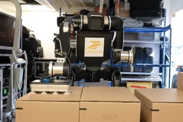 Robot humanoïde Colissimo